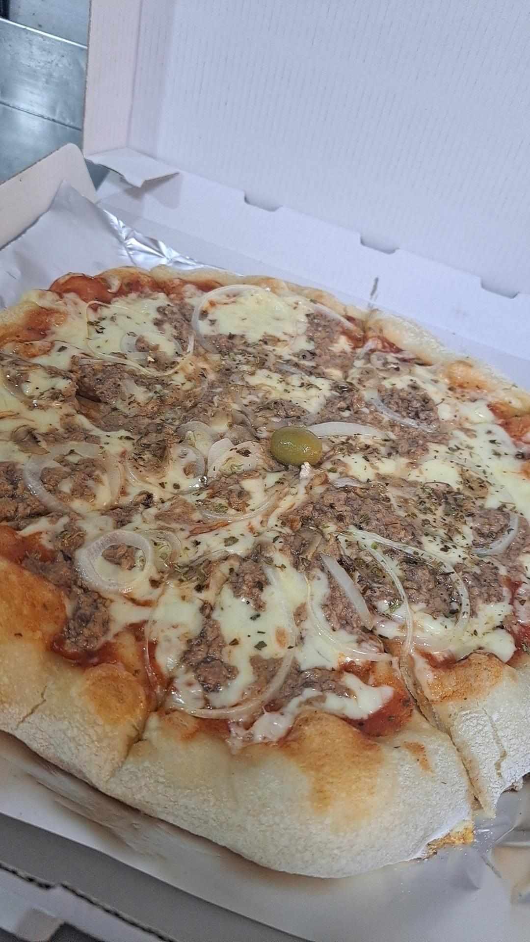 Pizza Tunjevina